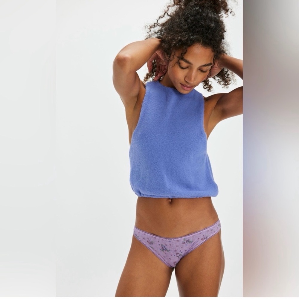 💜NWT💜 FREE PEOPLE Printed Pointelle
Bikini Undies in Grape Combo